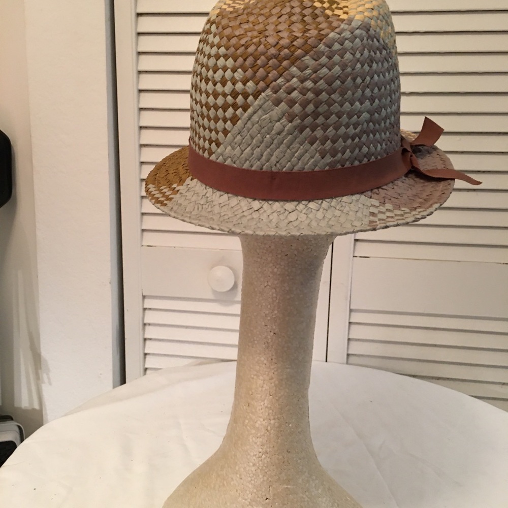 Straw fedora hat - Picture 3 of 4